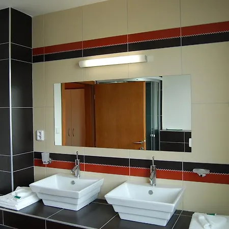 21 ברטיסלאבה